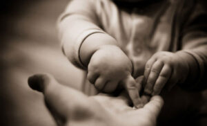 thien su cua me e1692092888326