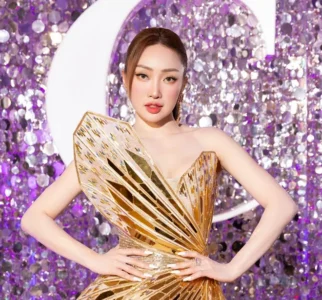 Vợ Chi Bảo thay 3 váy dự sự kiện, Lệ Quyên mặc crop-top khoe body