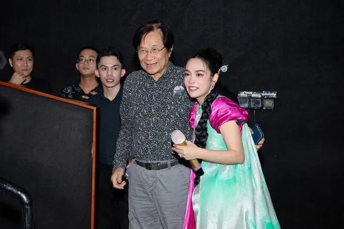 Nhạc sĩ Dương Thụ cũng đến chung vui ngày O Sen ra mắt sản phẩm