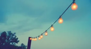 MÁ NÓI BÌNH YÊN RỒI VUI VẺ VỀ