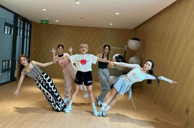 Thái Trinh lên tiếng khi bị soi cố tình né Quang Đăng, tiết lộ mối quan hệ hiện tại - Ảnh 3. Thái Trinh lên tiếng khi bị soi cố tình né Quang Đăng, tiết lộ mối quan hệ hiện tại - Ảnh 3.