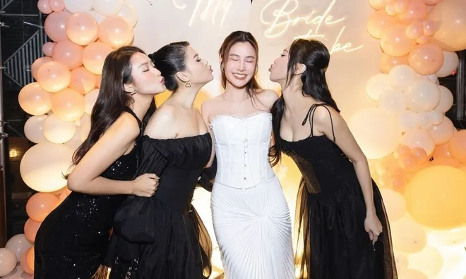 tiec doc than cua diem my 9x ngoai hinh quoc truong thay doi nhu the nao sau 10 nam 4406 1