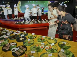 Xác lập kỷ lục chế biến các món bánh làm từ gạo, nếp nhiều nhất Việt Nam